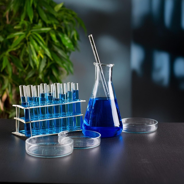 聚氨酯表面活性劑在制備聚氨酯彈性體和密封膠中的應(yīng)用與性能分析